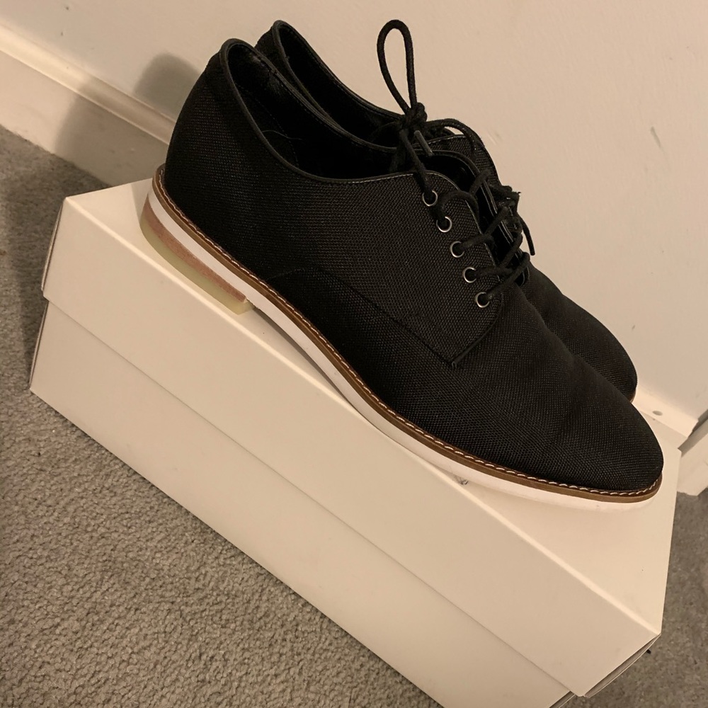 Calvin Klein Men’s Dress Shoes
